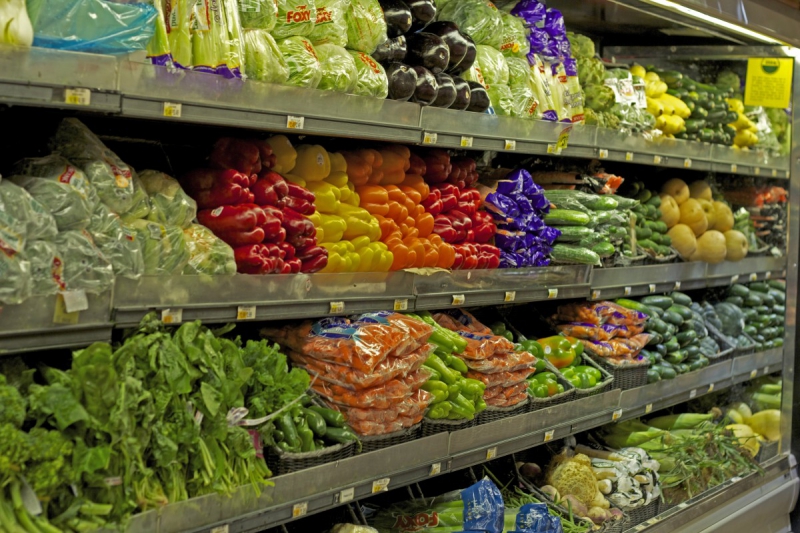 primeur-BRIGNOLES-min_vegetables_supermarket_food_market_fresh_shopping_healthy_grocery-1092786